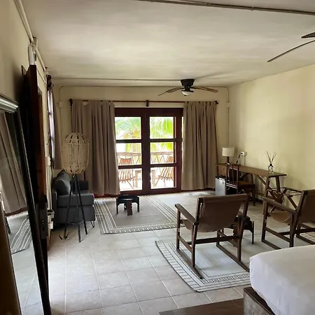 Mia Tulum Resort